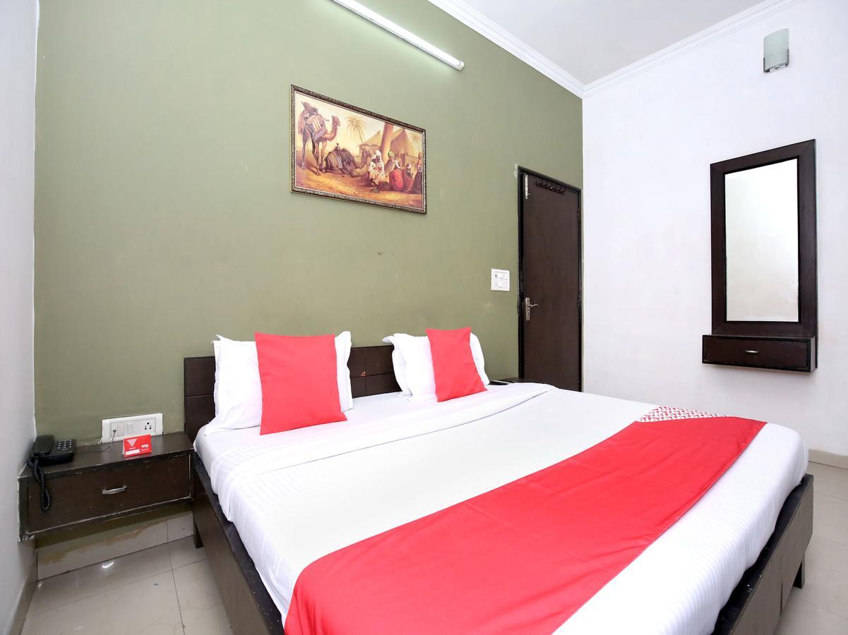 Oyo 12972 Hotel Krishna Castle อัมริตสา ภายนอก รูปภาพ